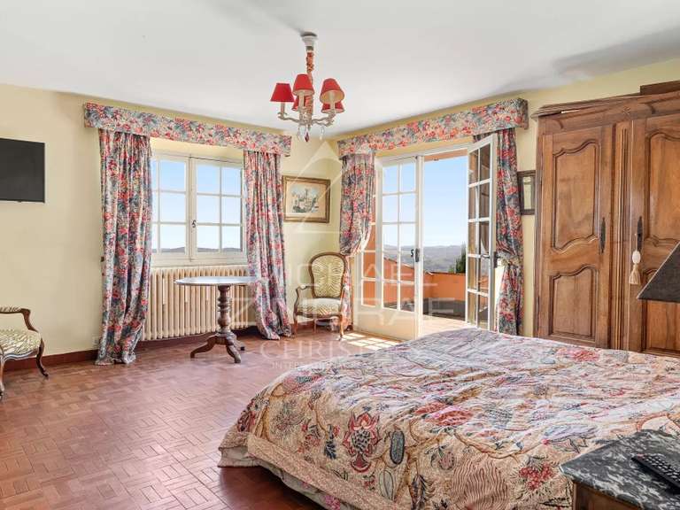 Propriété avec Vue sur mer Grasse - 4 chambres - 200m²