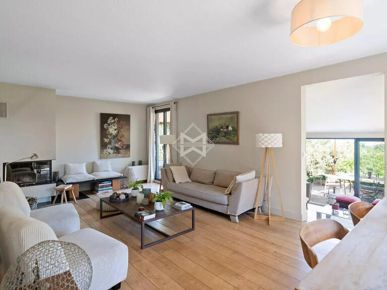 Villa Grasse - 7 bedrooms - 231m²