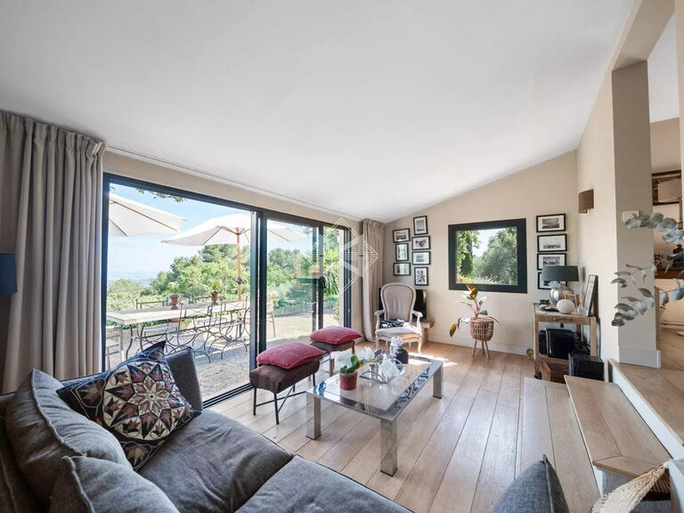 Villa Grasse - 7 bedrooms - 231m²