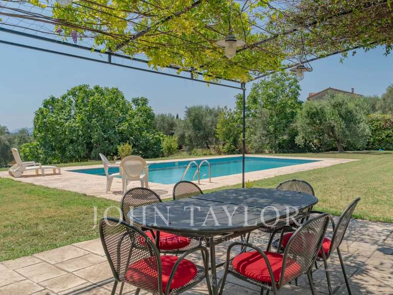 Villa Grasse - 5 bedrooms - 409m²