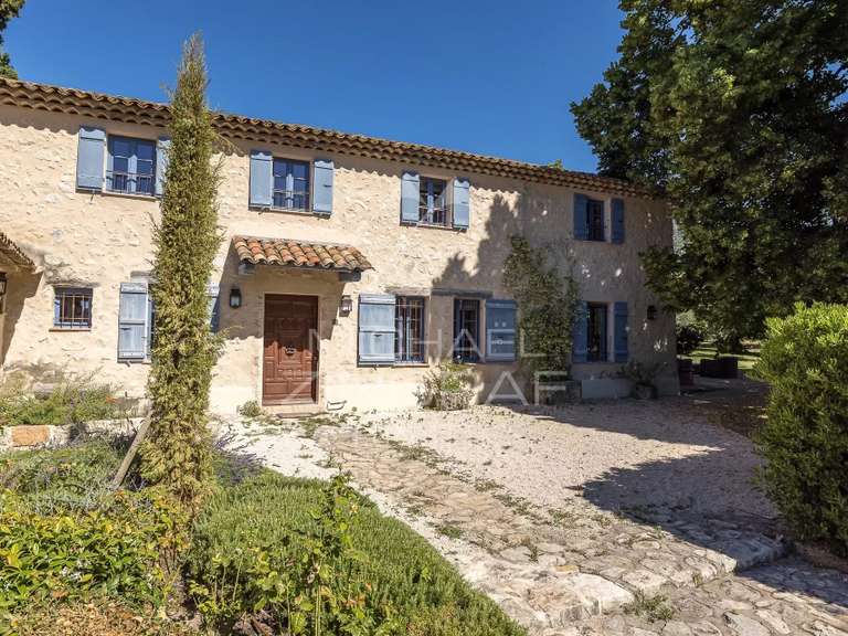 Villa Grasse - 9 bedrooms - 968m²