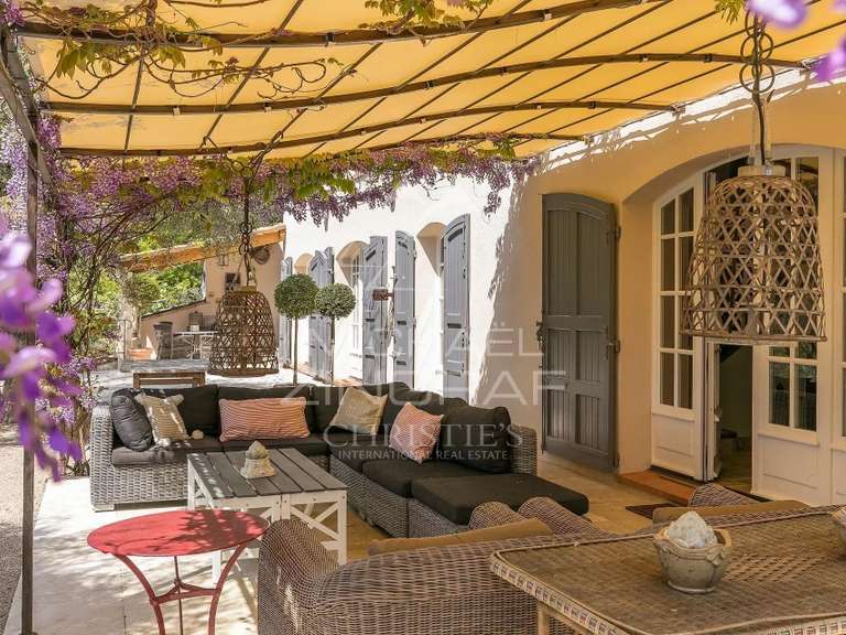 Villa Grasse - 5 bedrooms - 260m²