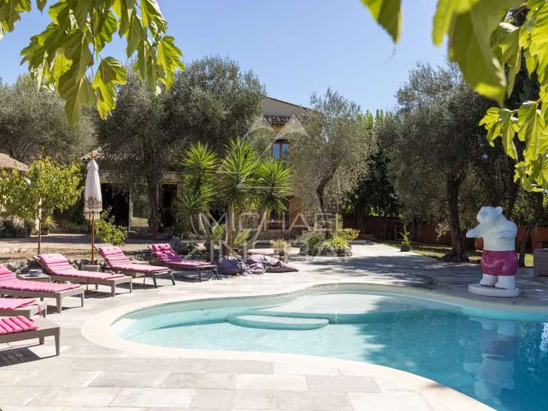 Villa Grasse - 4 bedrooms - 212m²