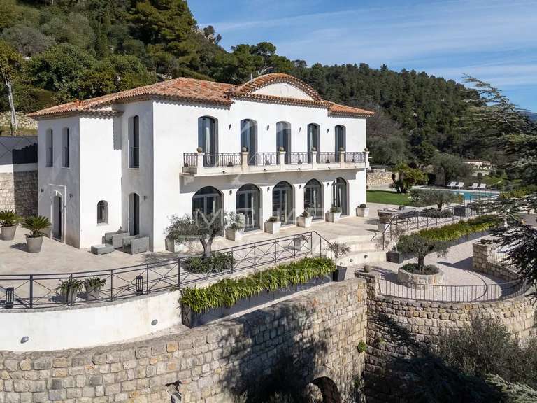 Villa Grasse - 4 chambres - 382m²