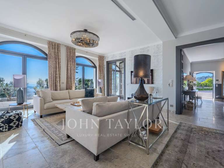 Villa Grasse - 5 bedrooms - 382m²