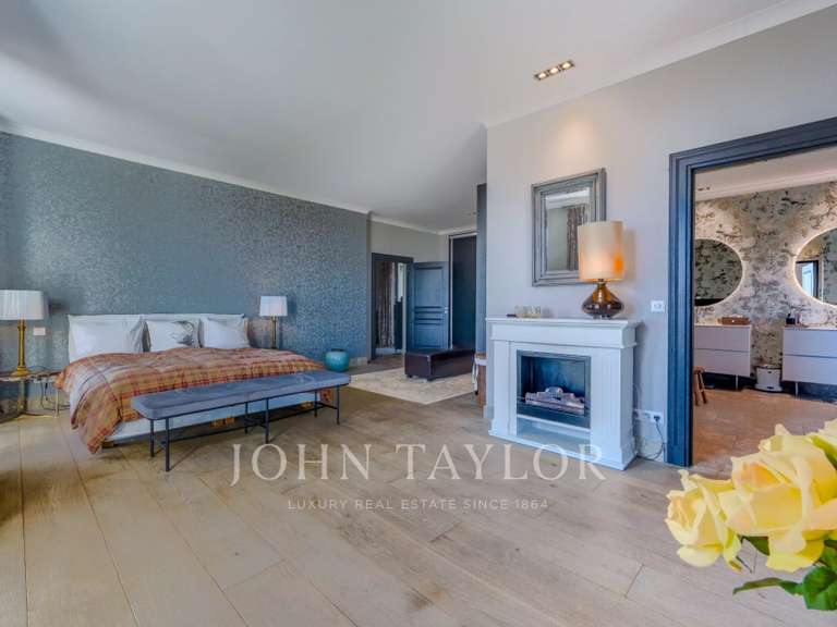 Villa Grasse - 5 bedrooms - 382m²