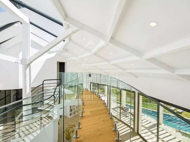 Villa Grasse - 4 chambres - 214m²