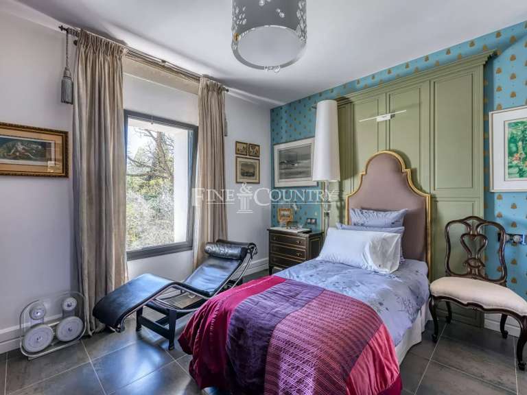 Villa Grasse - 4 bedrooms - 230m²