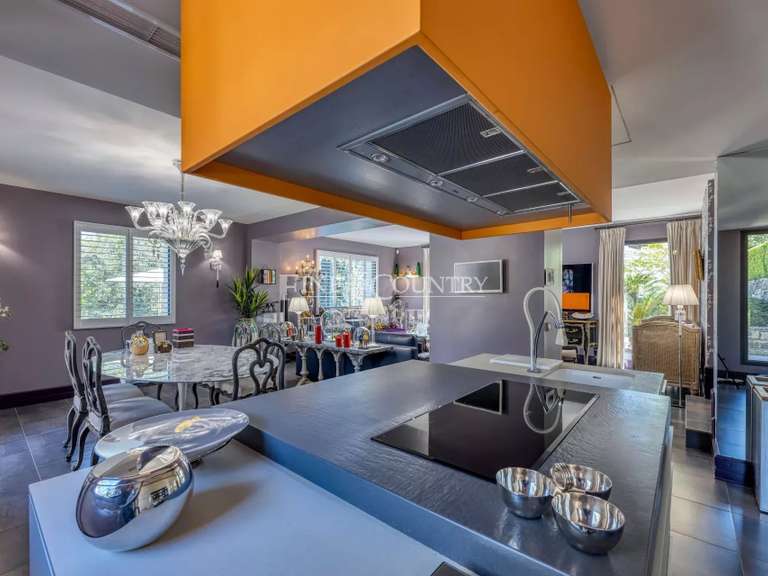 Villa Grasse - 4 bedrooms - 230m²