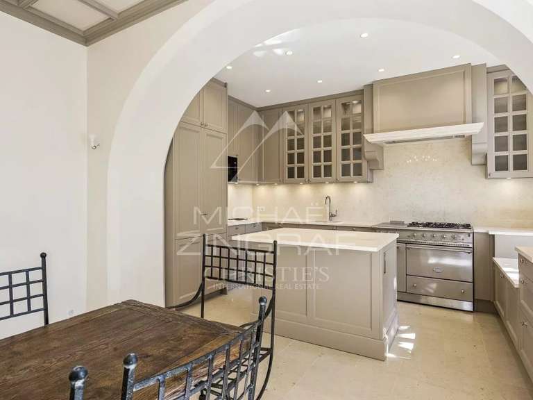 Villa Grasse - 6 chambres - 376m²