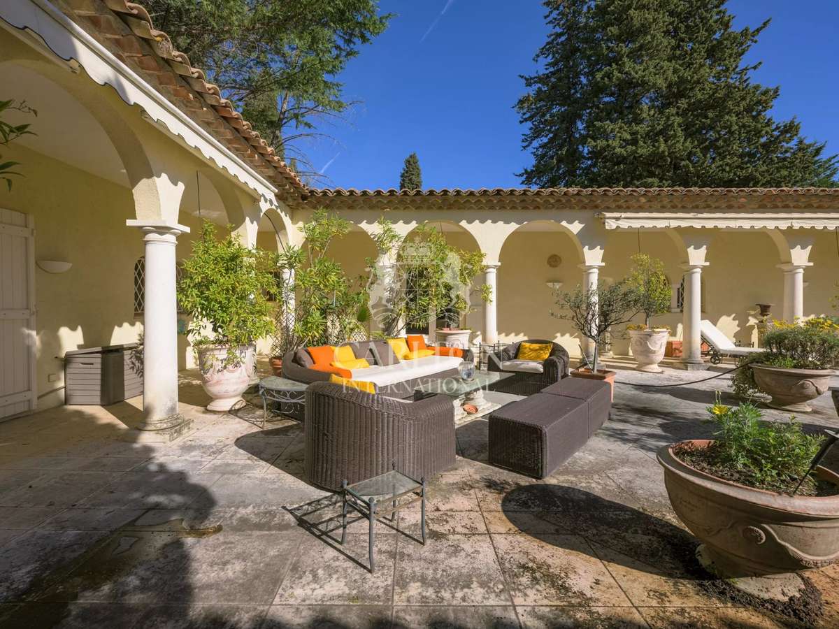 Villa Grasse