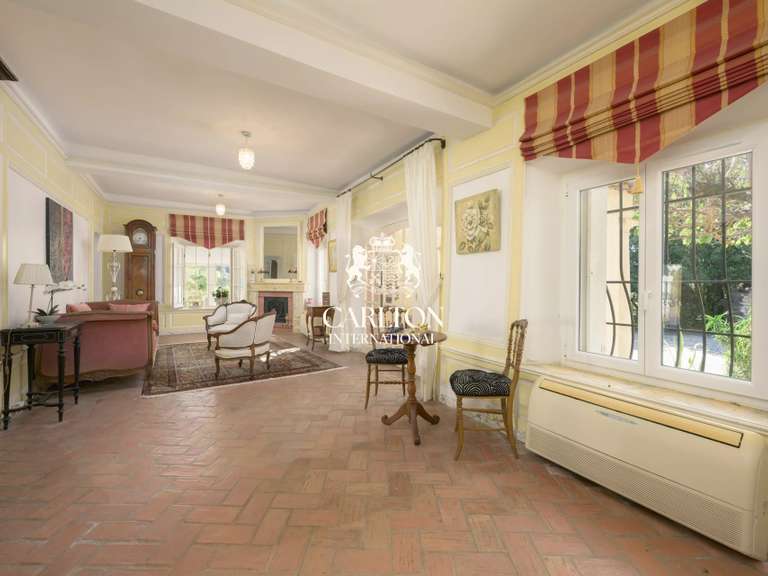 Villa Grasse - 4 bedrooms - 340m²