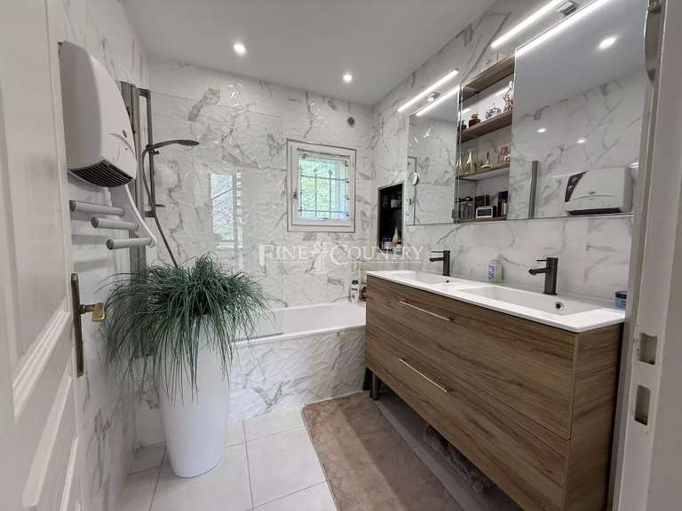 Villa Grasse - 4 chambres - 130m²