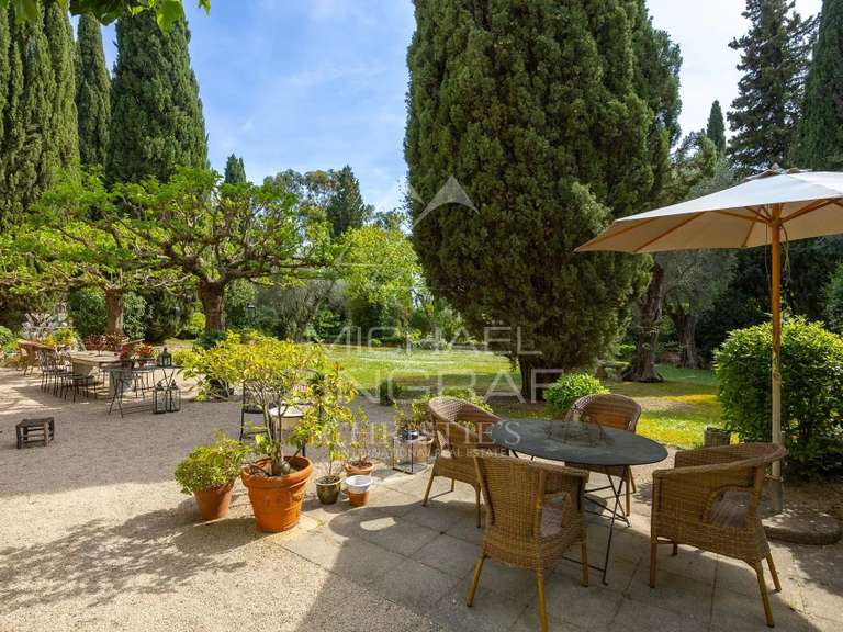 Villa Grasse - 6 chambres - 332m²