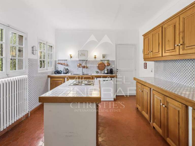 Villa Grasse - 6 chambres - 332m²