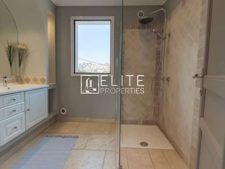 Villa Grasse - 4 chambres - 329m²