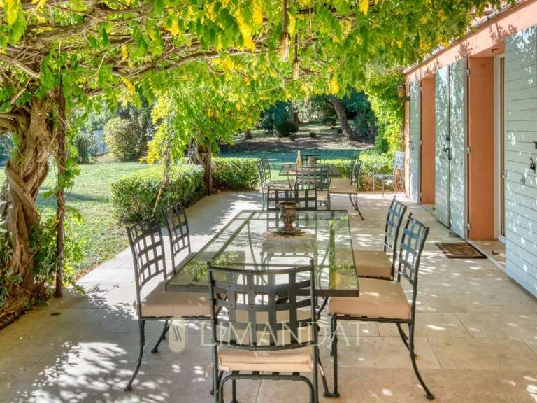 Villa Grasse - 6 chambres - 237m²