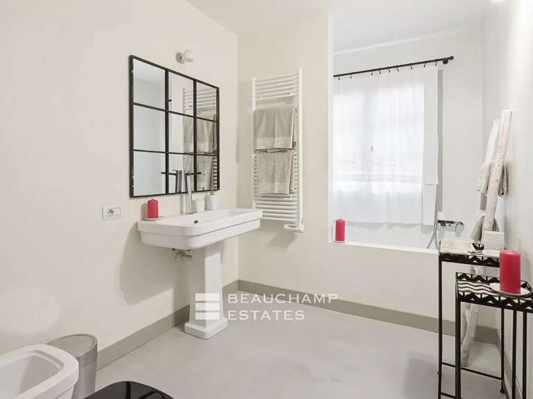 Villa Grasse - 7 chambres - 357m²