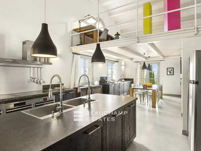 Villa Grasse - 7 chambres - 357m²