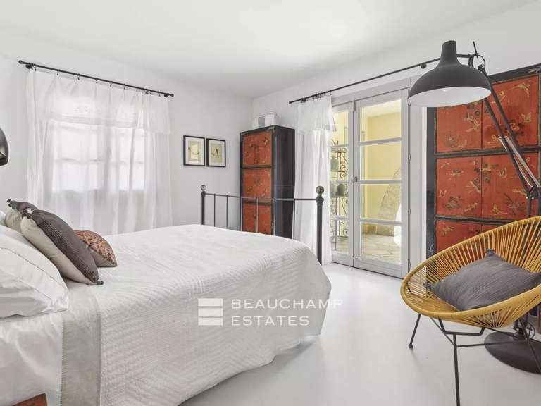 Villa Grasse - 7 chambres - 357m²