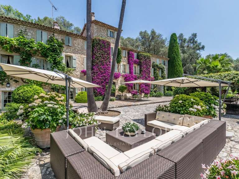 Villa Grasse - 13 chambres - 784m²