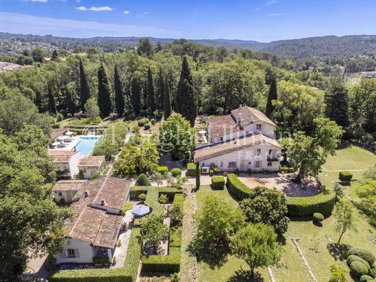Villa Grasse - 13 chambres - 745m²
