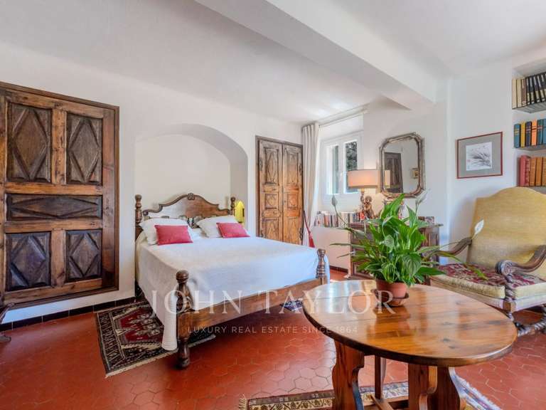 Villa Grasse - 4 chambres - 247m²