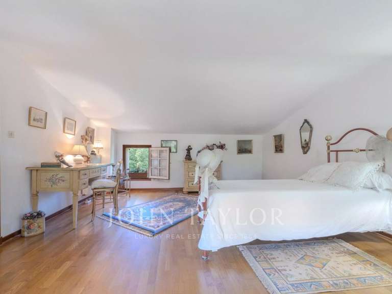 Villa Grasse - 4 chambres - 247m²