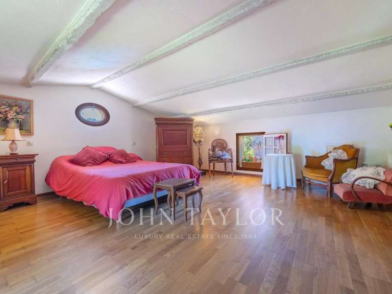 Villa Grasse - 4 chambres - 247m²