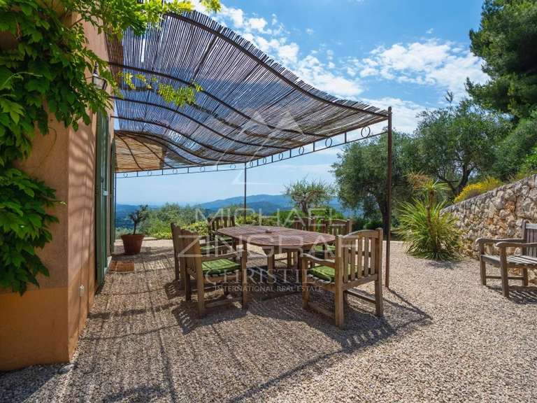 Villa Grasse - 4 chambres - 303m²