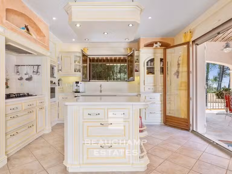 Villa Grasse - 4 chambres - 250m²