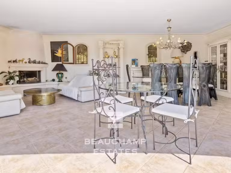 Villa Grasse - 4 chambres - 250m²