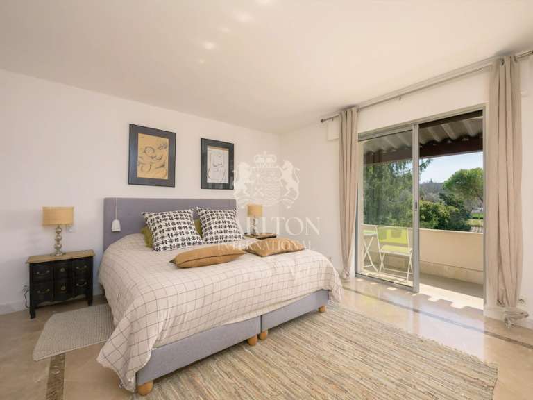 Villa Grasse - 4 bedrooms - 240m²