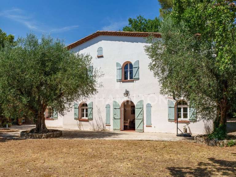 Villa Grasse - 5 chambres - 195m²