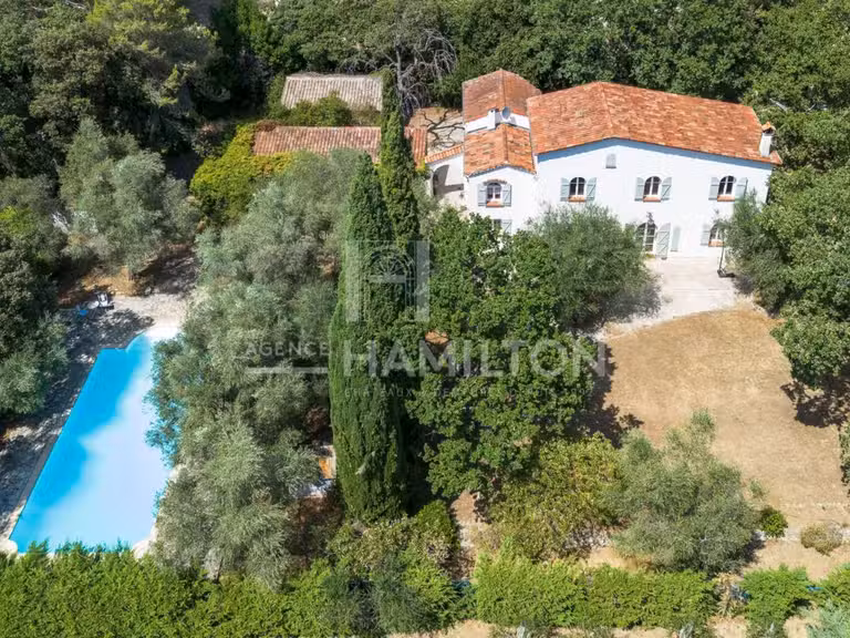 Villa Grasse - 5 chambres - 195m²