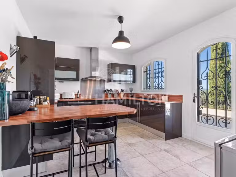 Villa Grasse - 6 chambres - 250m²