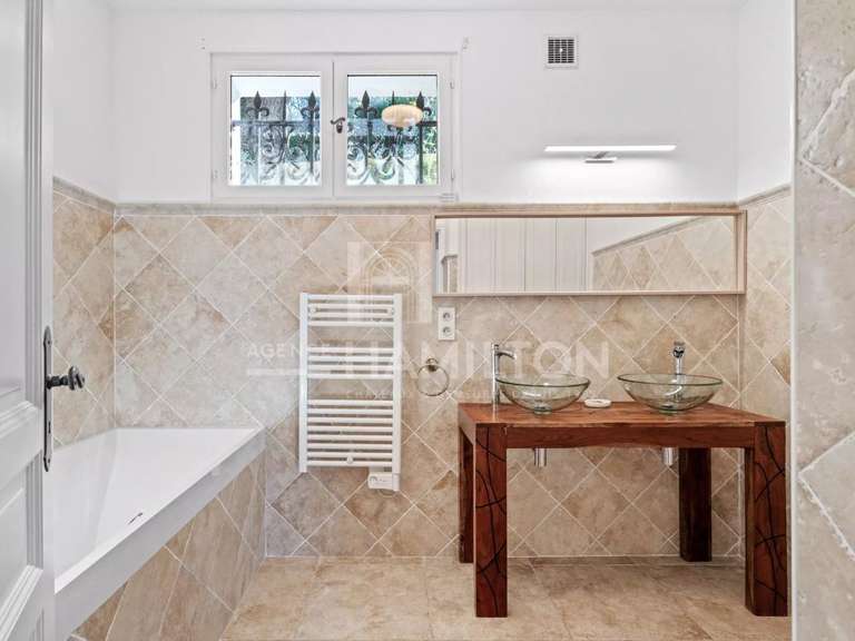 Villa Grasse - 6 chambres - 250m²