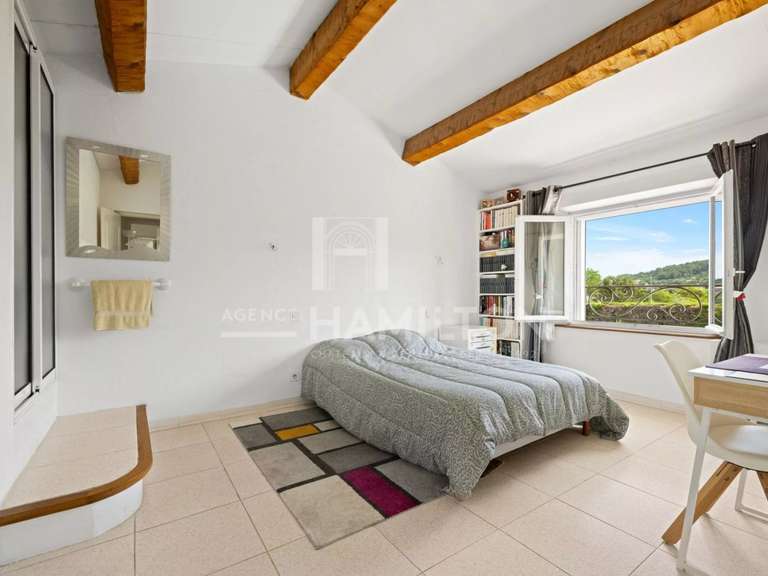 Villa Grasse - 3 bedrooms - 149m²