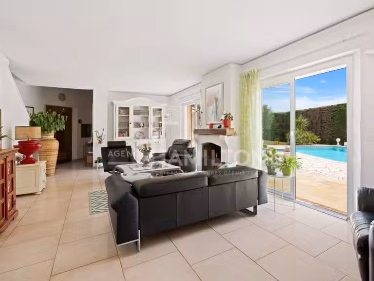 Villa Grasse - 3 chambres - 149m²