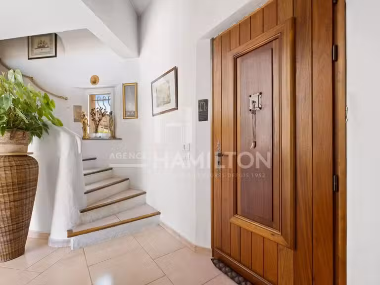 Villa Grasse - 3 chambres - 149m²