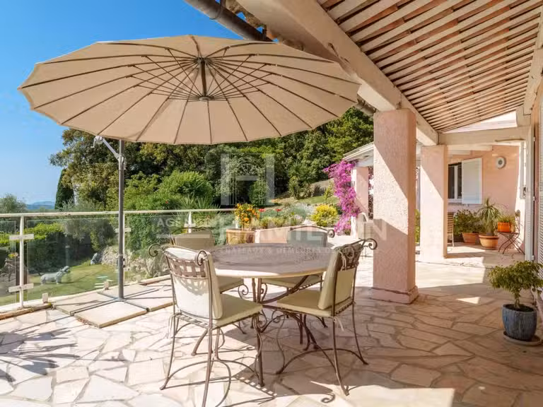 Villa Grasse - 4 chambres - 186m²