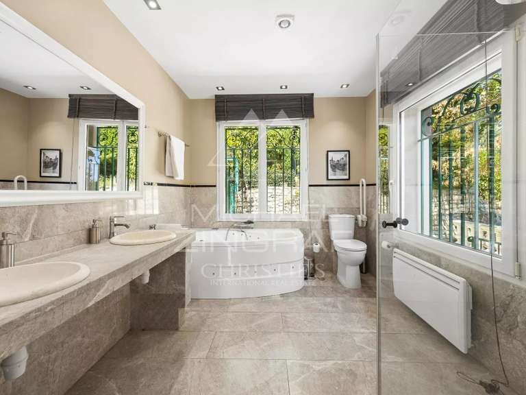 Villa Grasse - 6 chambres - 380m²