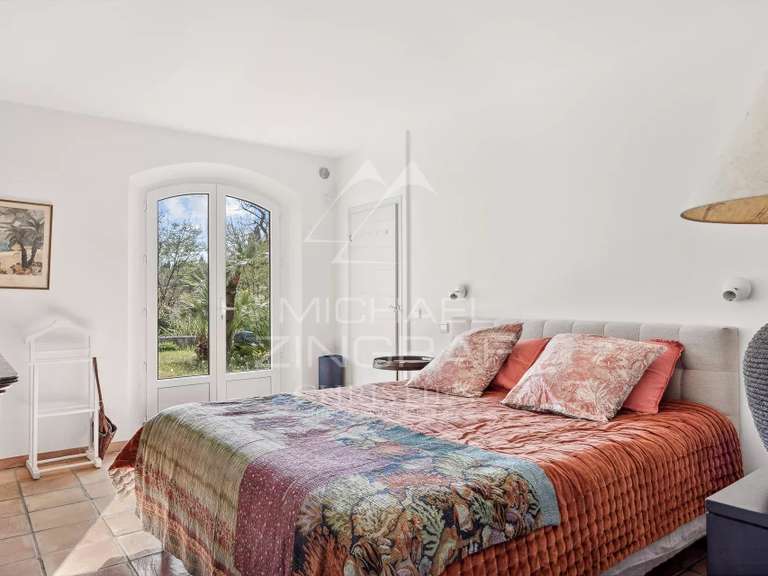 Villa Grasse - 5 chambres - 251m²