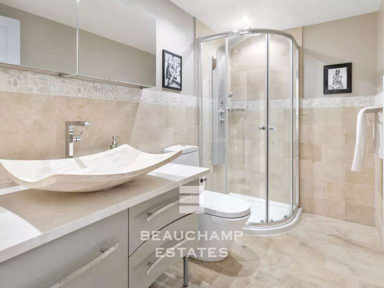 Villa Grasse - 6 bedrooms - 3316m²