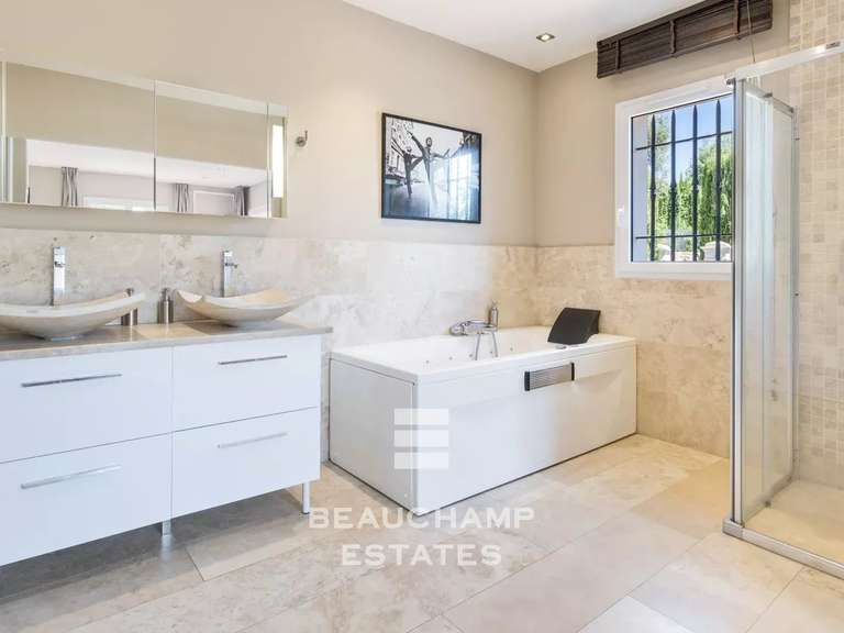 Villa Grasse - 7 chambres - 3815m²