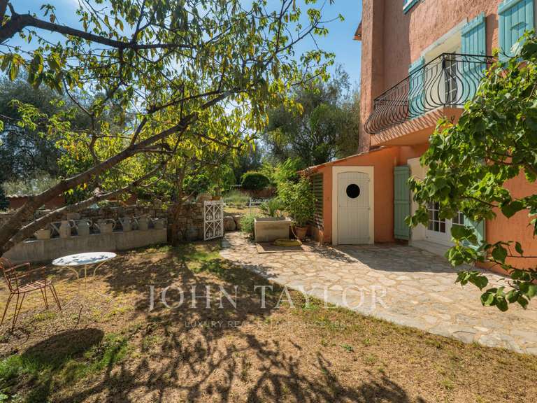 Villa Grasse - 3 chambres - 152m²