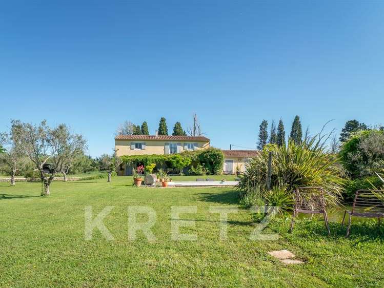 Maison Graveson - 4 chambres - 275m²