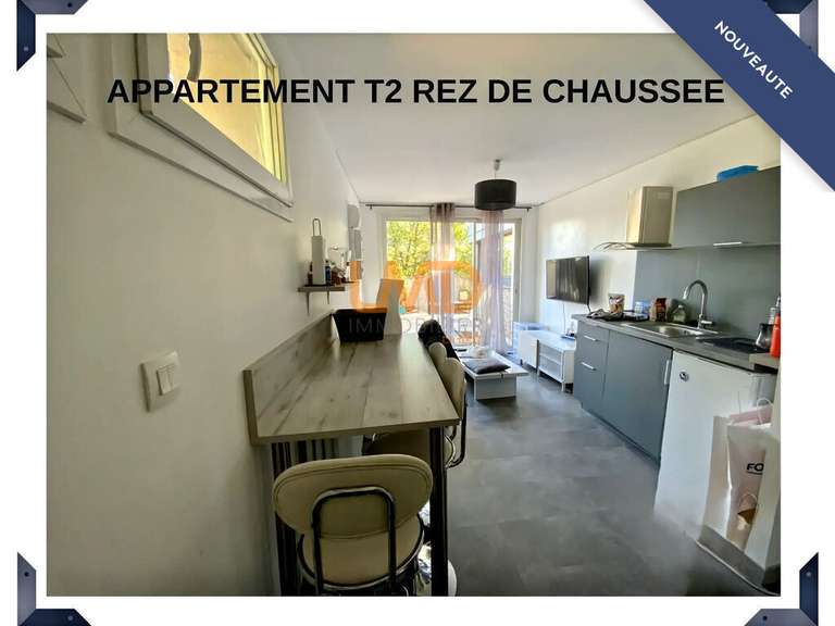 Maison Gréasque - 5 chambres - 224m²