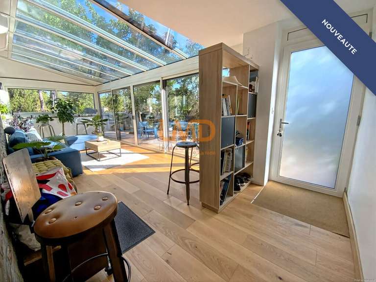 Maison Gréasque - 5 chambres - 224m²