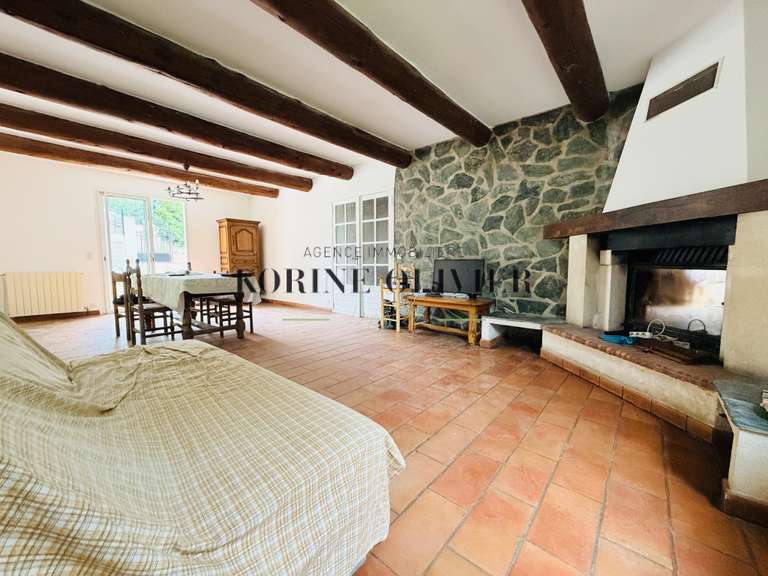 Maison Gréasque - 4 chambres - 155m²